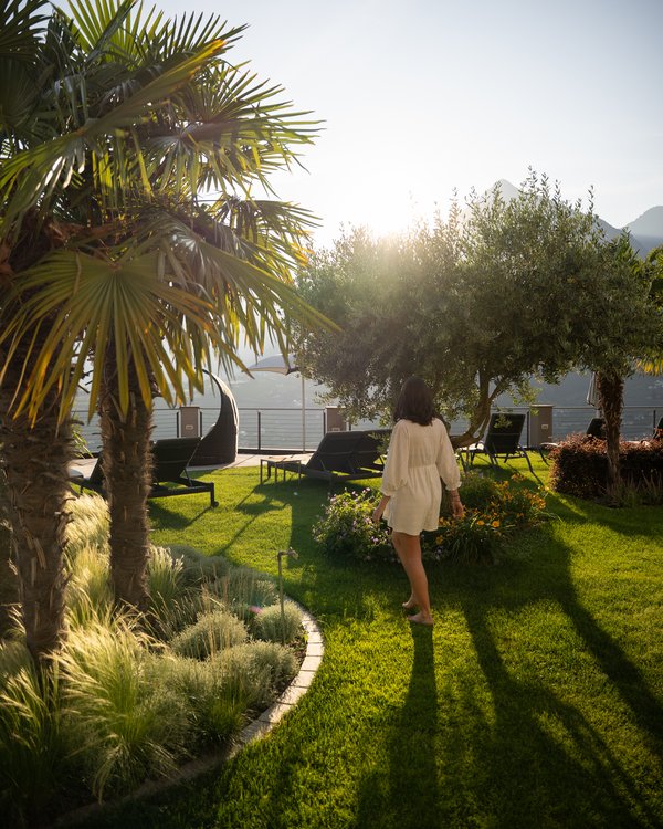 Ihr Hotel mit beheiztem Außenpool in Südtirol Ihr Hotel mit beheiztem Außenpool in Südtirol