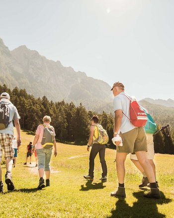 Wie wär’s mit Urlaub im Weingut in Südtirol? Wie wär’s mit Urlaub im Weingut in Südtirol?