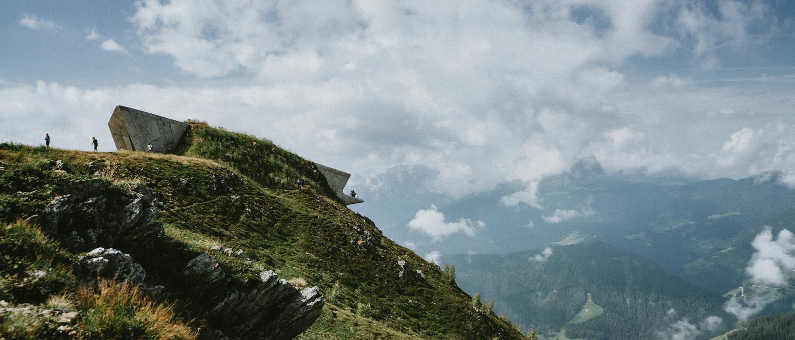 Eine Reise durch die Geschichte des Bergsteigens Eine Reise durch die Geschichte des Bergsteigens