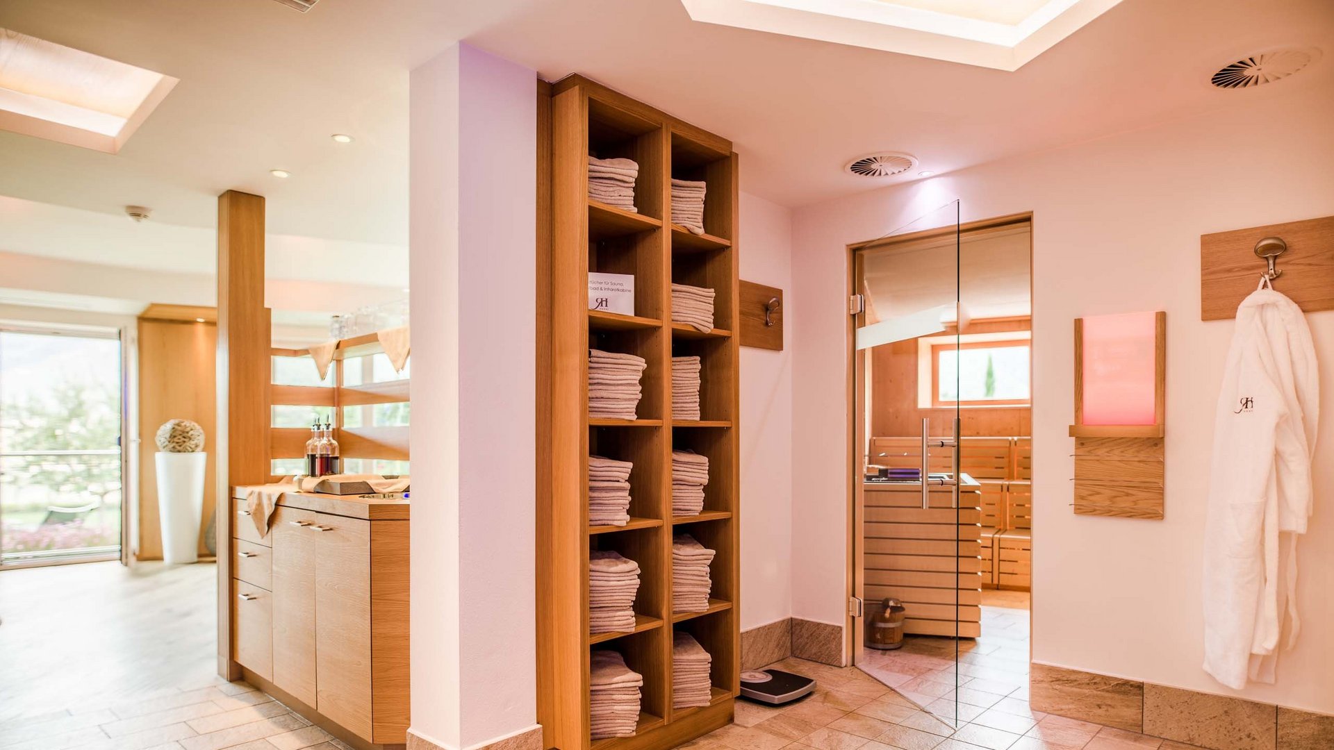 Una suite con spa privata in Alto Adige è pronta per voi Una suite con spa privata in Alto Adige è pronta per voi