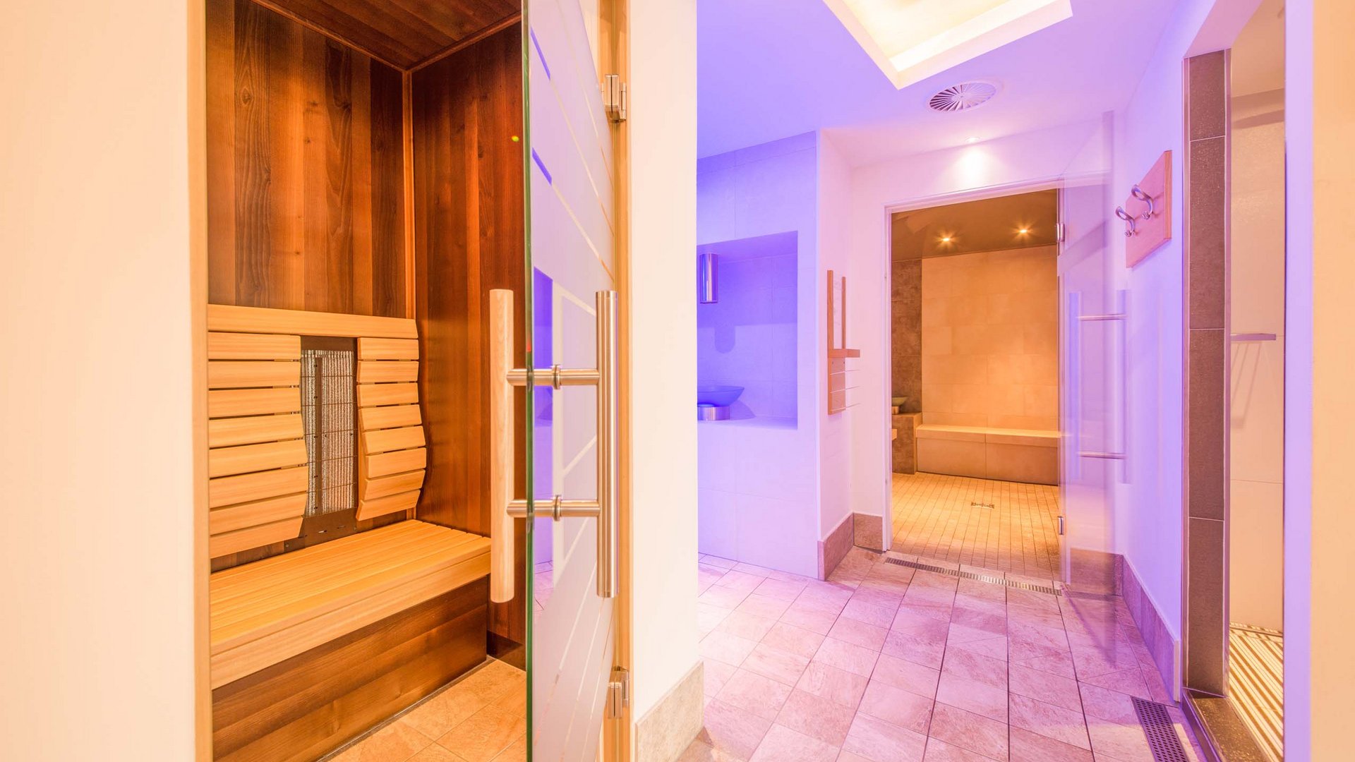 Una suite con spa privata in Alto Adige è pronta per voi Una suite con spa privata in Alto Adige è pronta per voi